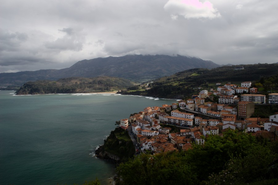 Lastres